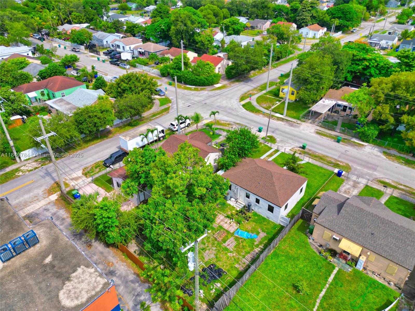 Small Image of 790 NORTH WEST 63RD ST, Miami Number 37