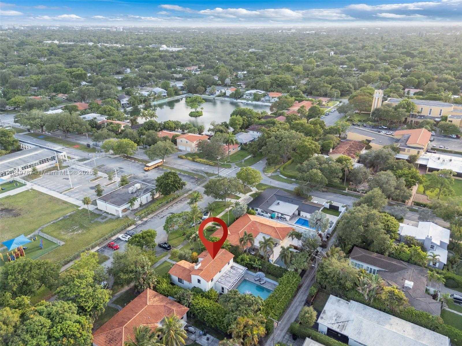 Small Image of 541 NORTH EAST 105TH ST, Miami Shores Number 18