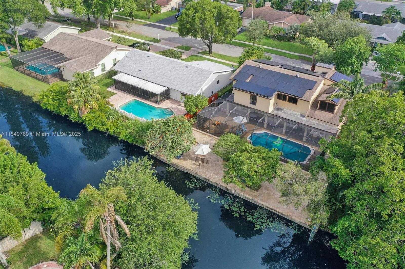 Small Image of 10476 SOUTH WEST 52ND ST, Cooper City Number 74