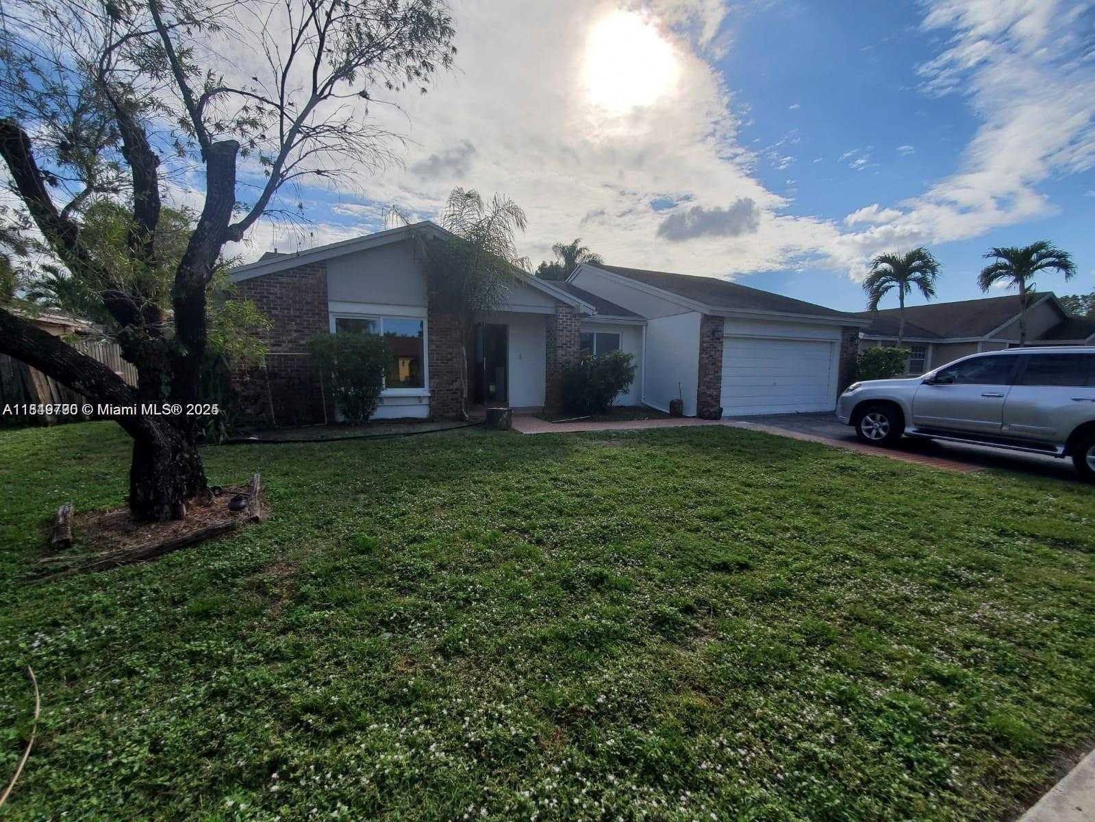 Small Image of 11742 SOUTH WEST 52ND ST, Cooper City Number 2