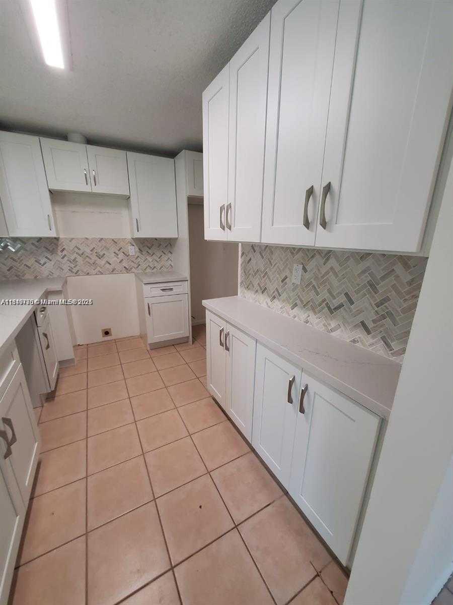 Small Image of 11742 SOUTH WEST 52ND ST, Cooper City Number 3
