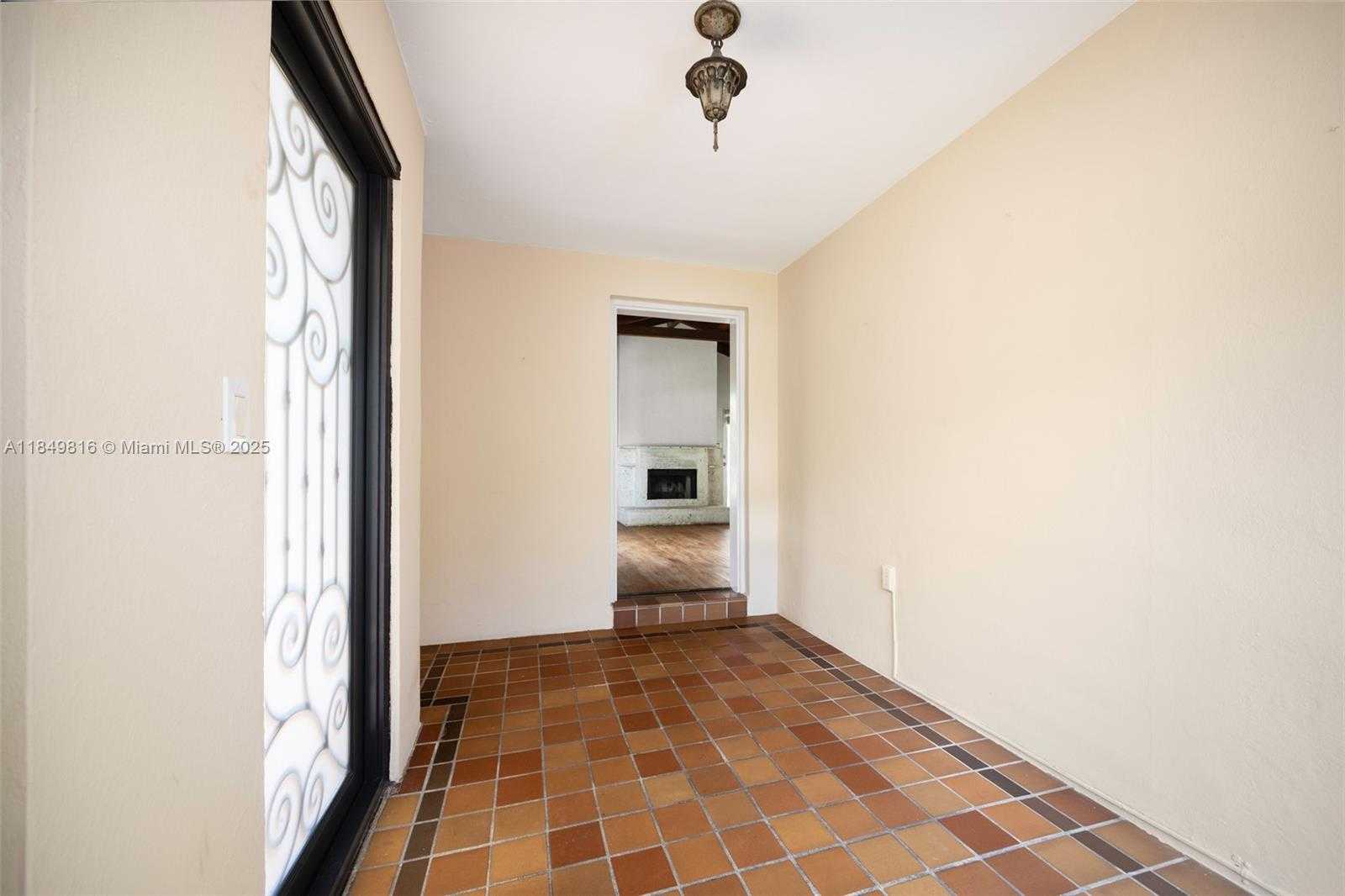 Small Image of 451 SOUTH WEST 25TH RD, Miami Number 6