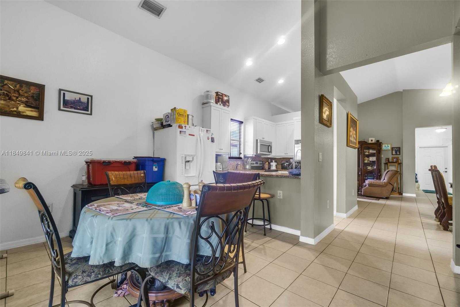 Small Image of 2219 SOUTH EAST 1ST ST, Homestead Number 15