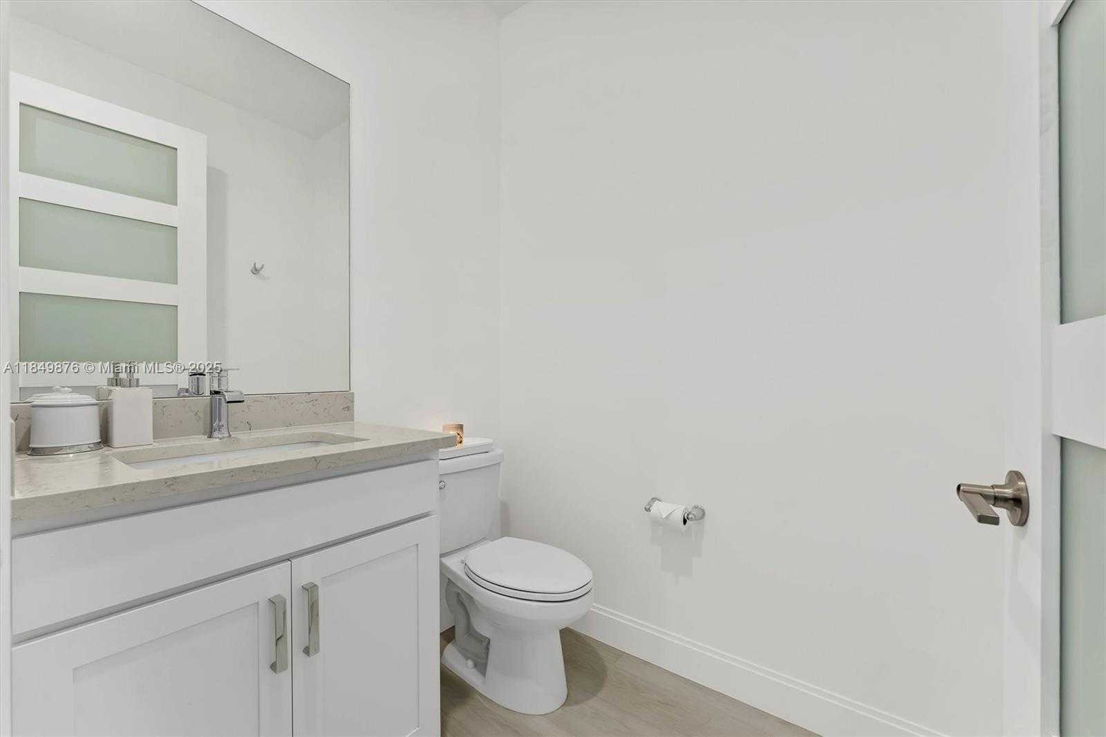Small Image of 3520 HALDIN PL, Royal Palm Beach Number 31