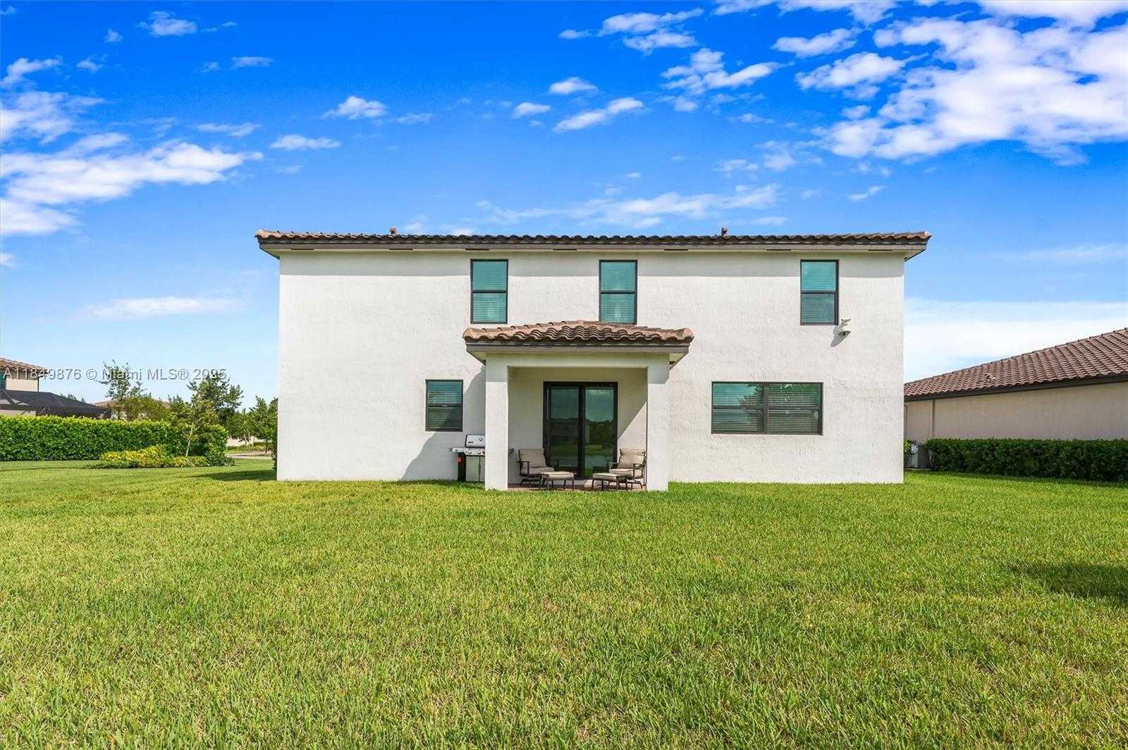 Small Image of 3520 HALDIN PL, Royal Palm Beach Number 35