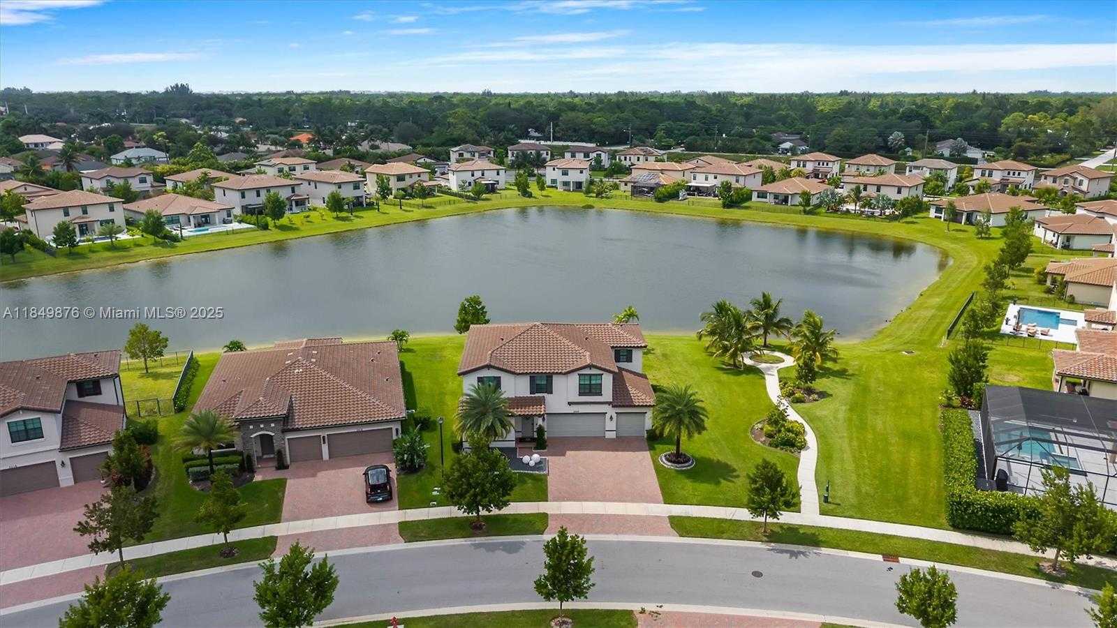 Small Image of 3520 HALDIN PL, Royal Palm Beach Number 41