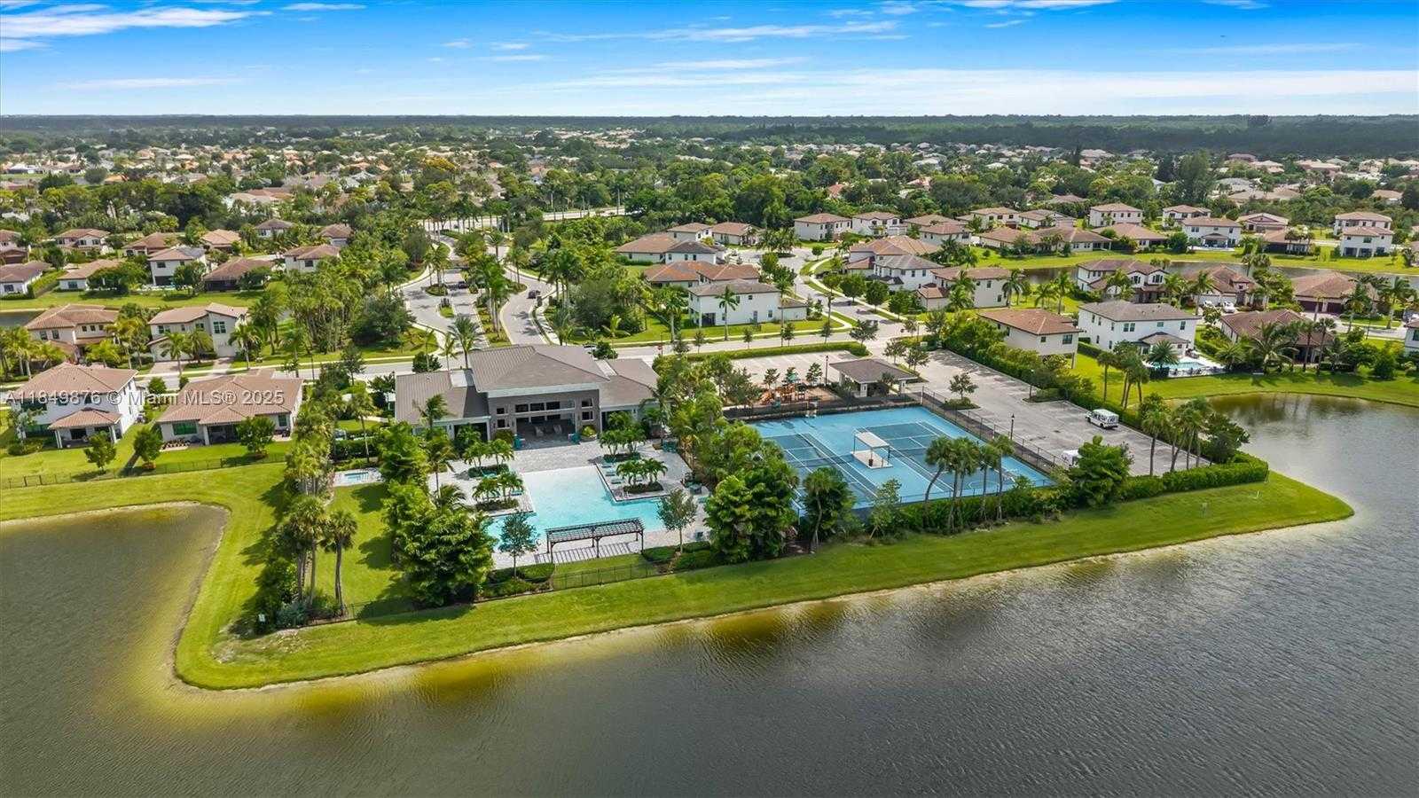 Small Image of 3520 HALDIN PL, Royal Palm Beach Number 44