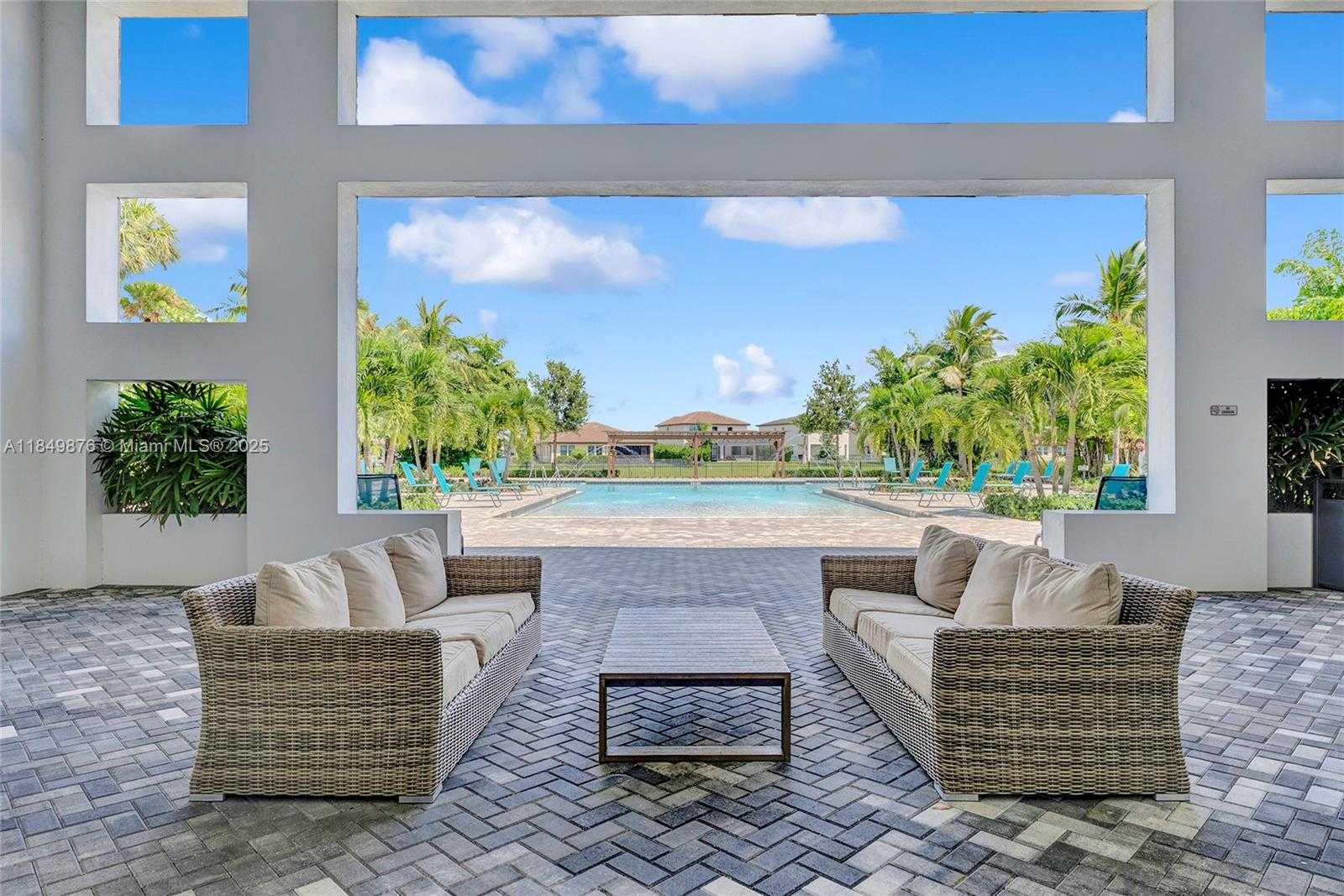 Small Image of 3520 HALDIN PL, Royal Palm Beach Number 46