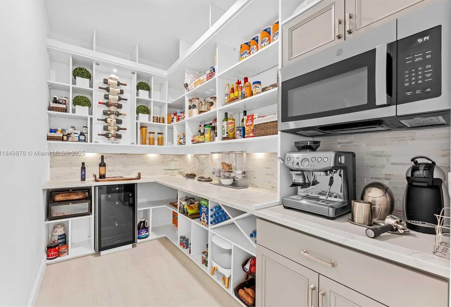 Small Image of 3520 HALDIN PL, Royal Palm Beach Number 9