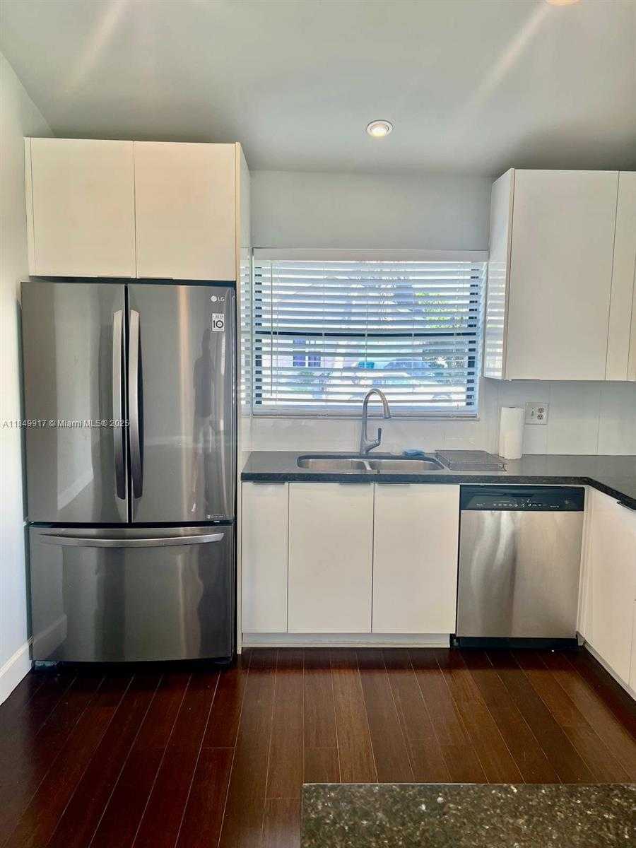 Small Image of 49 EAST TARA LAKES DR E, Boynton Beach Number 4