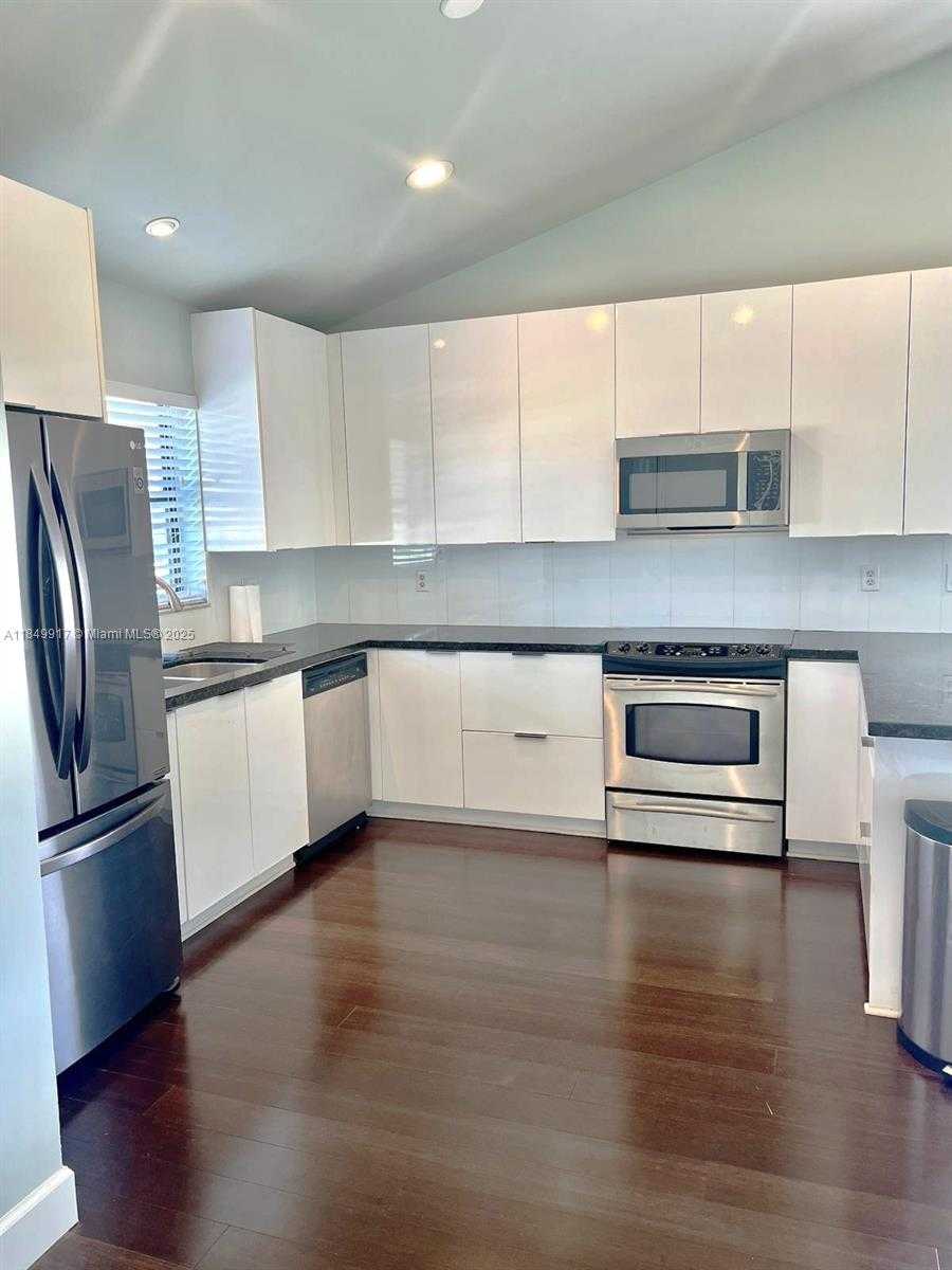 Small Image of 49 EAST TARA LAKES DR E, Boynton Beach Number 5