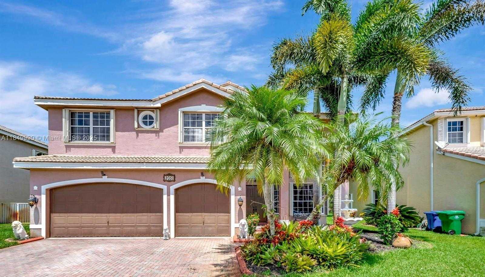 Small Image of 2051 SOUTH WEST 152ND TER, Miramar Number 2