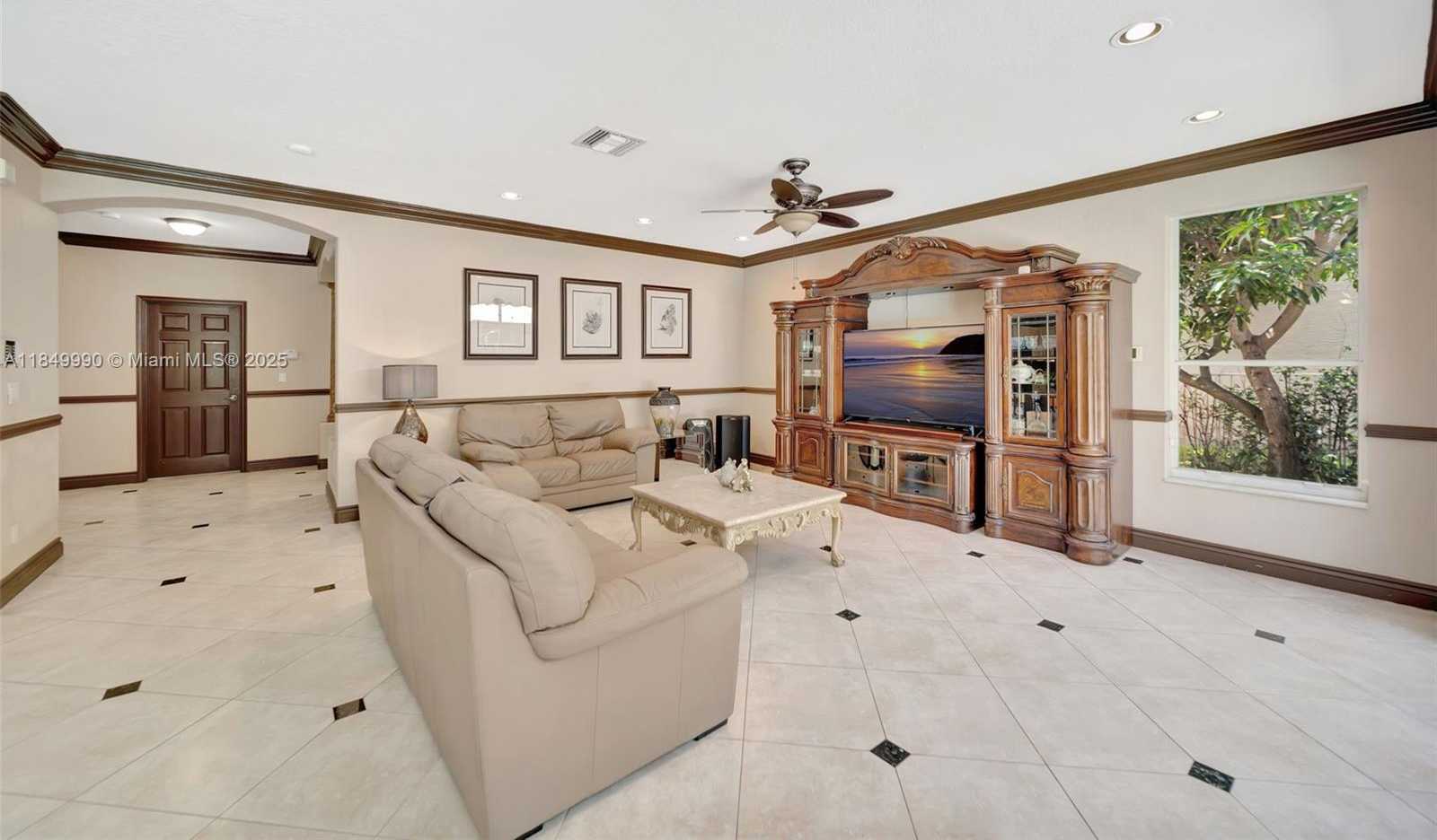 Small Image of 2051 SOUTH WEST 152ND TER, Miramar Number 20