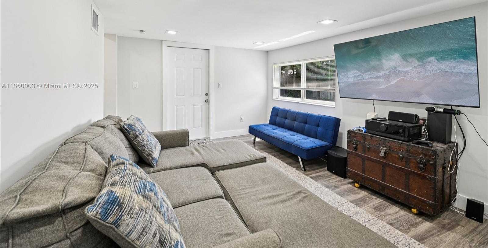Small Image of 2897 NORTH EAST 12TH AVE, Pompano Beach Number 23