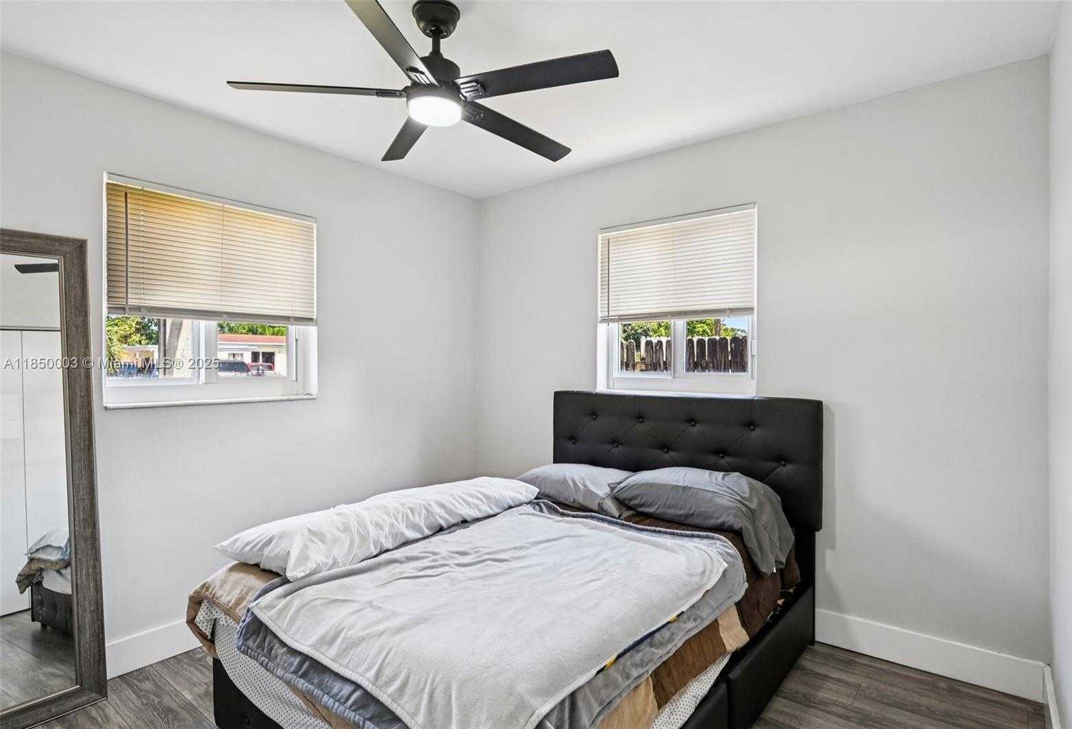 Small Image of 2897 NORTH EAST 12TH AVE, Pompano Beach Number 31