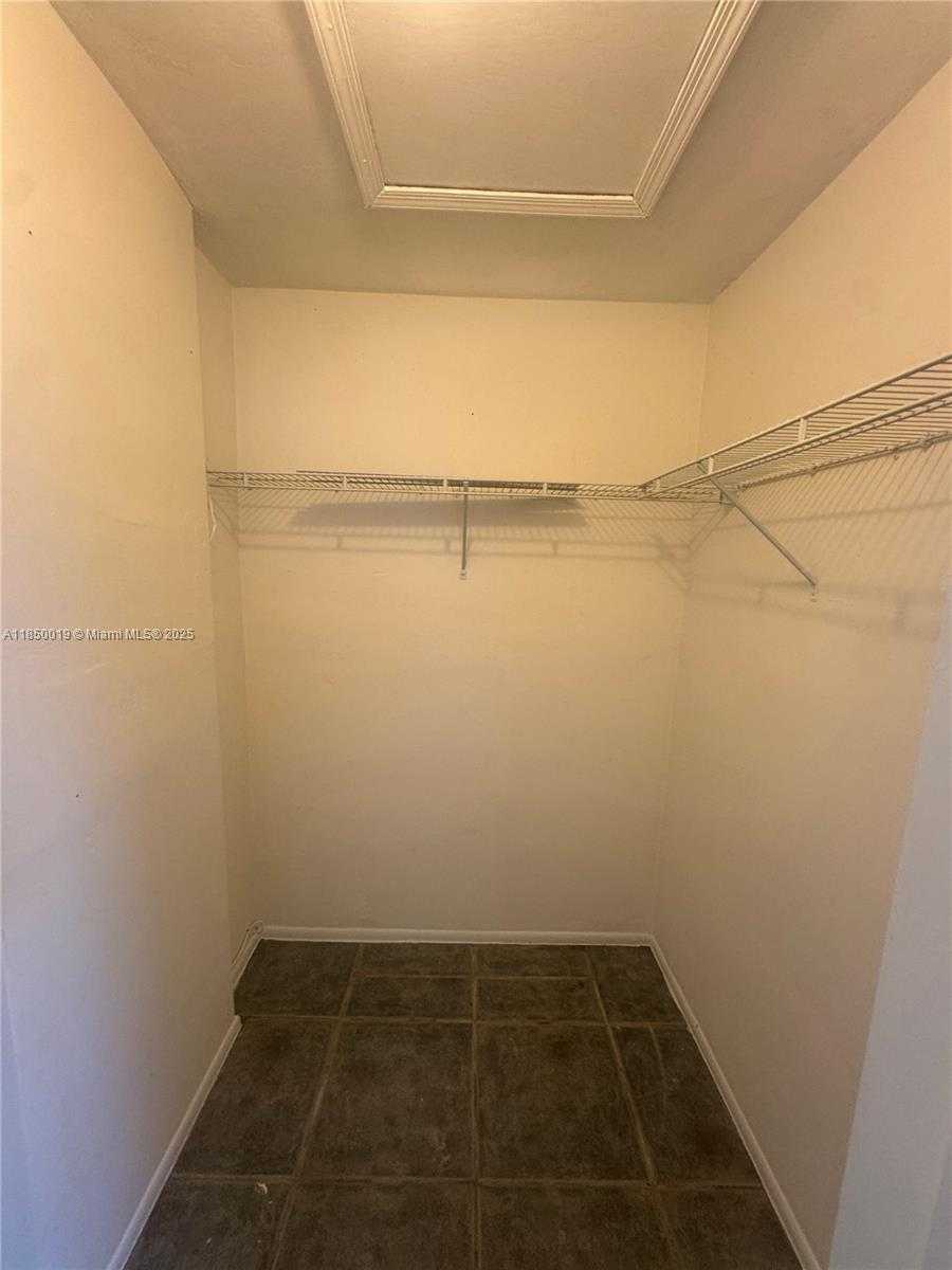 Small Image of 2609 NORTH WEST 54TH ST, Tamarac Number 5