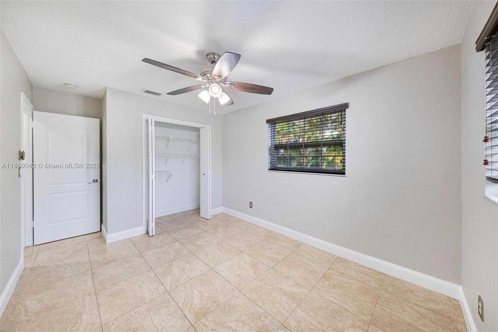 Small Image of 2708 SOUTH WEST 46TH CT, Fort Lauderdale Number 13