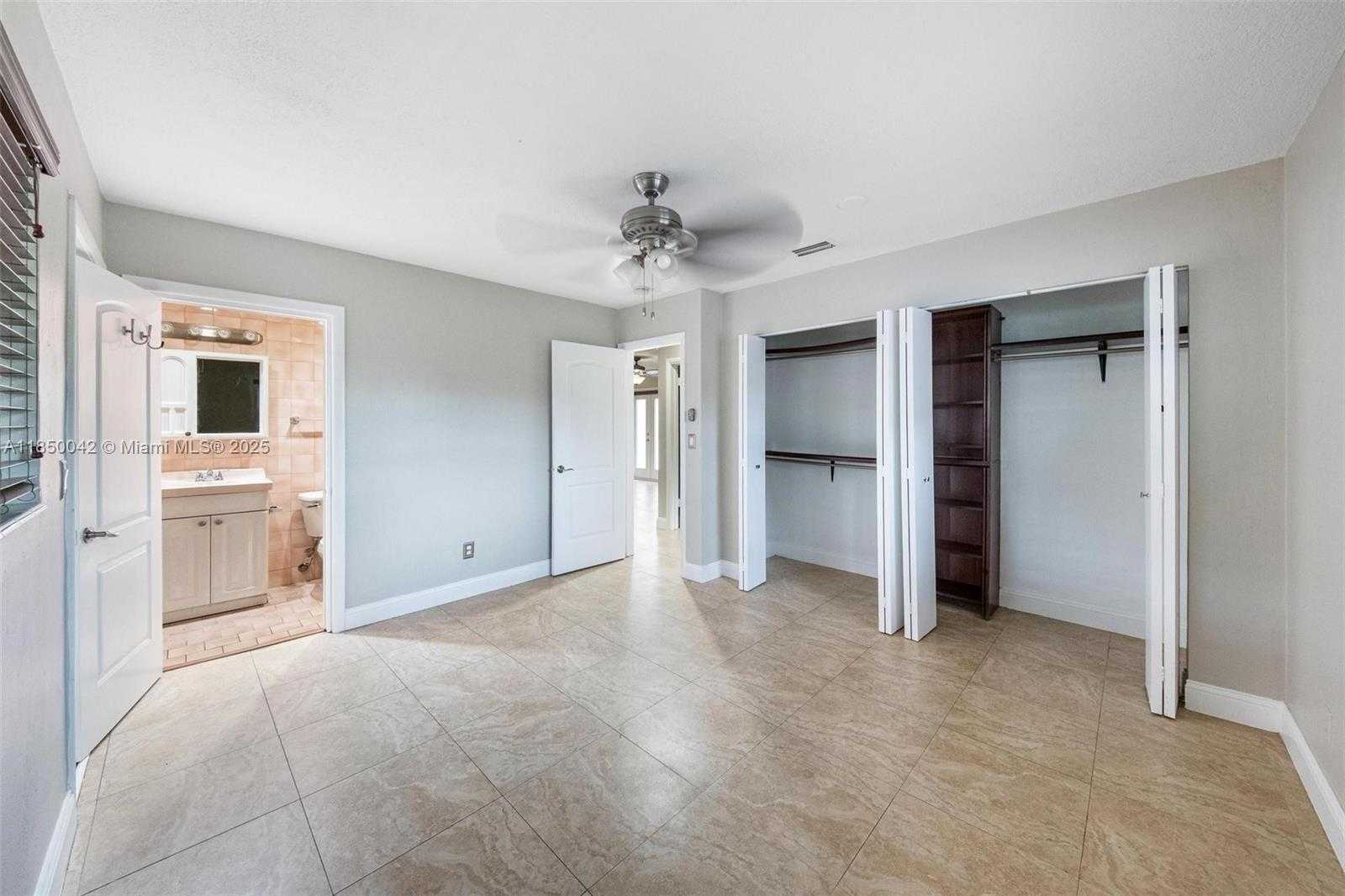 Small Image of 2708 SOUTH WEST 46TH CT, Fort Lauderdale Number 14