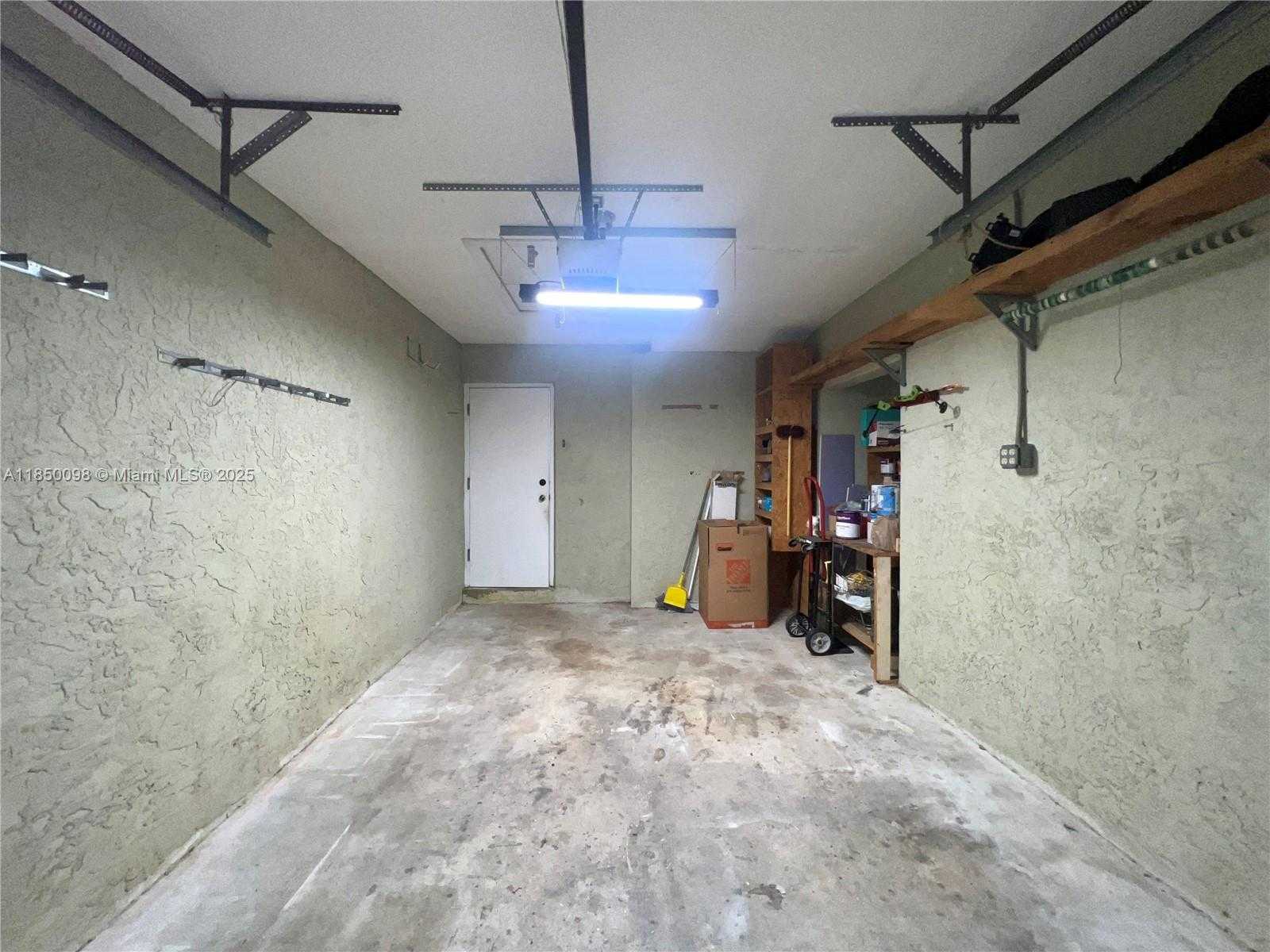 Small Image of 10410 SOUTH WEST 50TH PL, Cooper City Number 31
