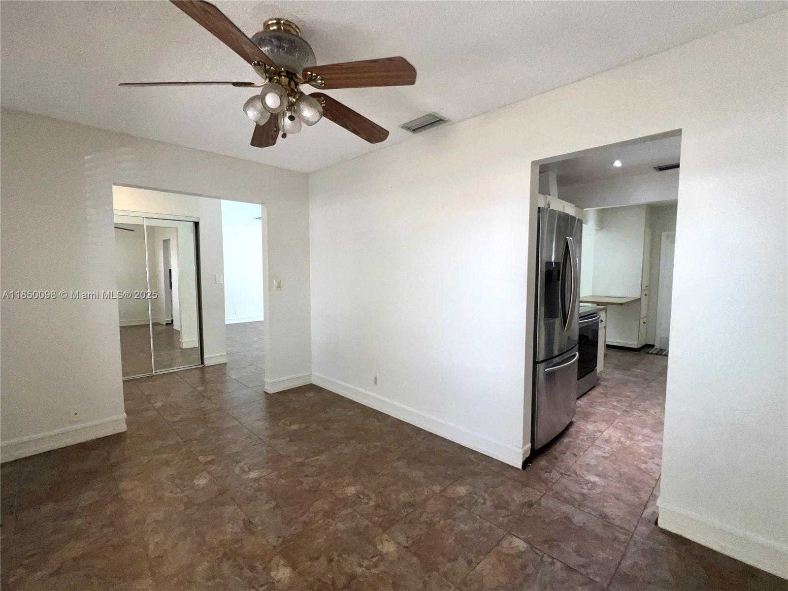 Small Image of 10410 SOUTH WEST 50TH PL, Cooper City Number 7