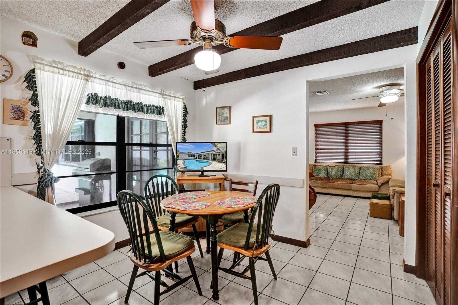 Small Image of 9461 SOUTH WEST 134TH ST, Miami Number 15