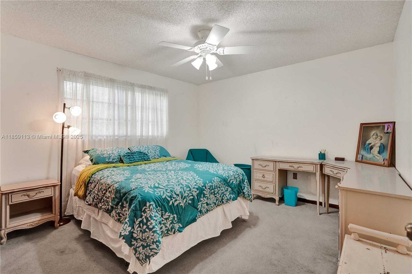 Small Image of 9461 SOUTH WEST 134TH ST, Miami Number 25