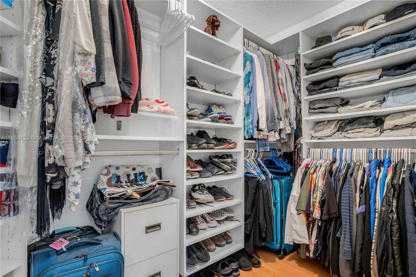 Small Image of 301 NORTH WEST 207TH AVE, Pembroke Pines Number 14
