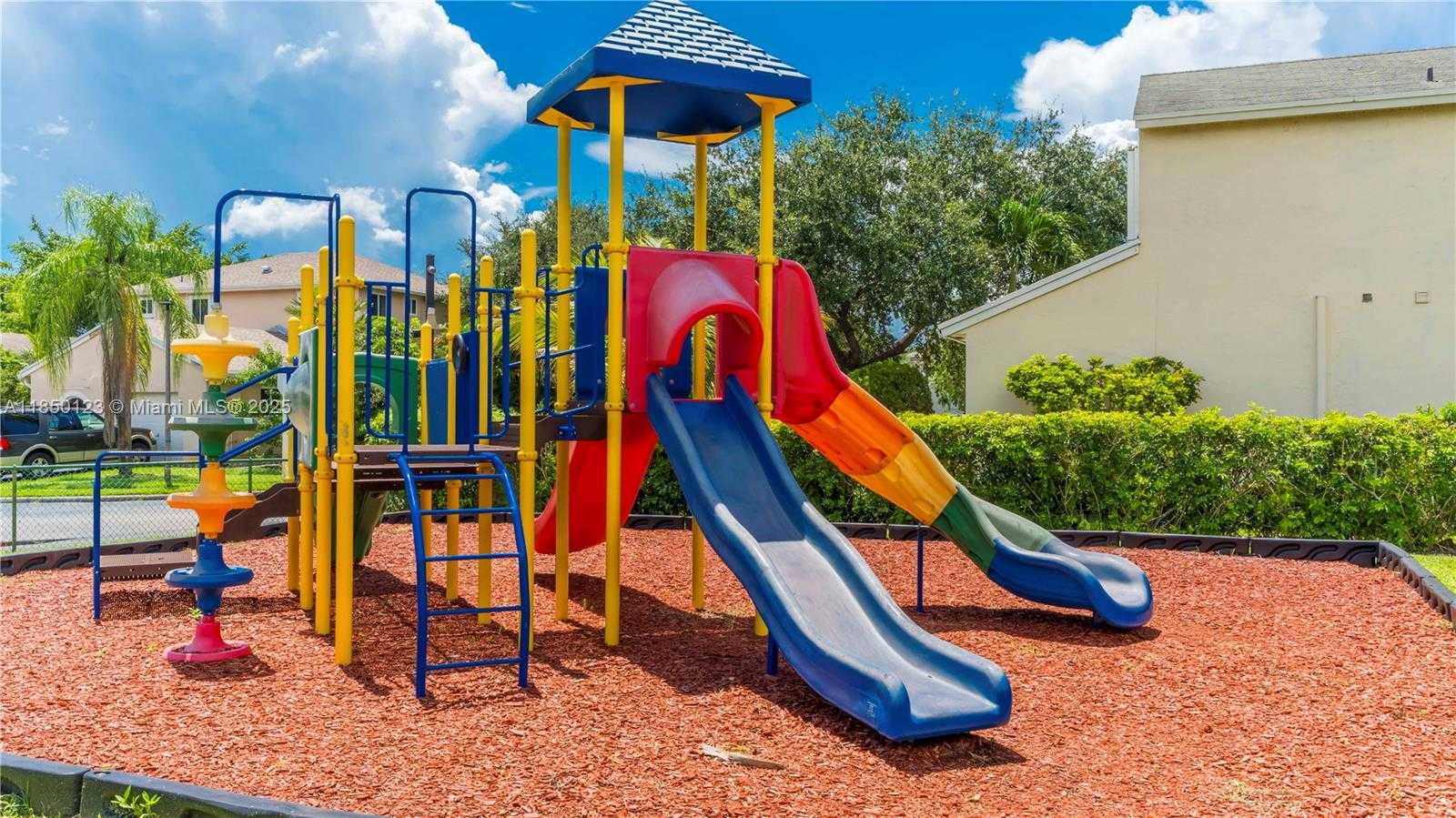 Small Image of 301 NORTH WEST 207TH AVE, Pembroke Pines Number 42