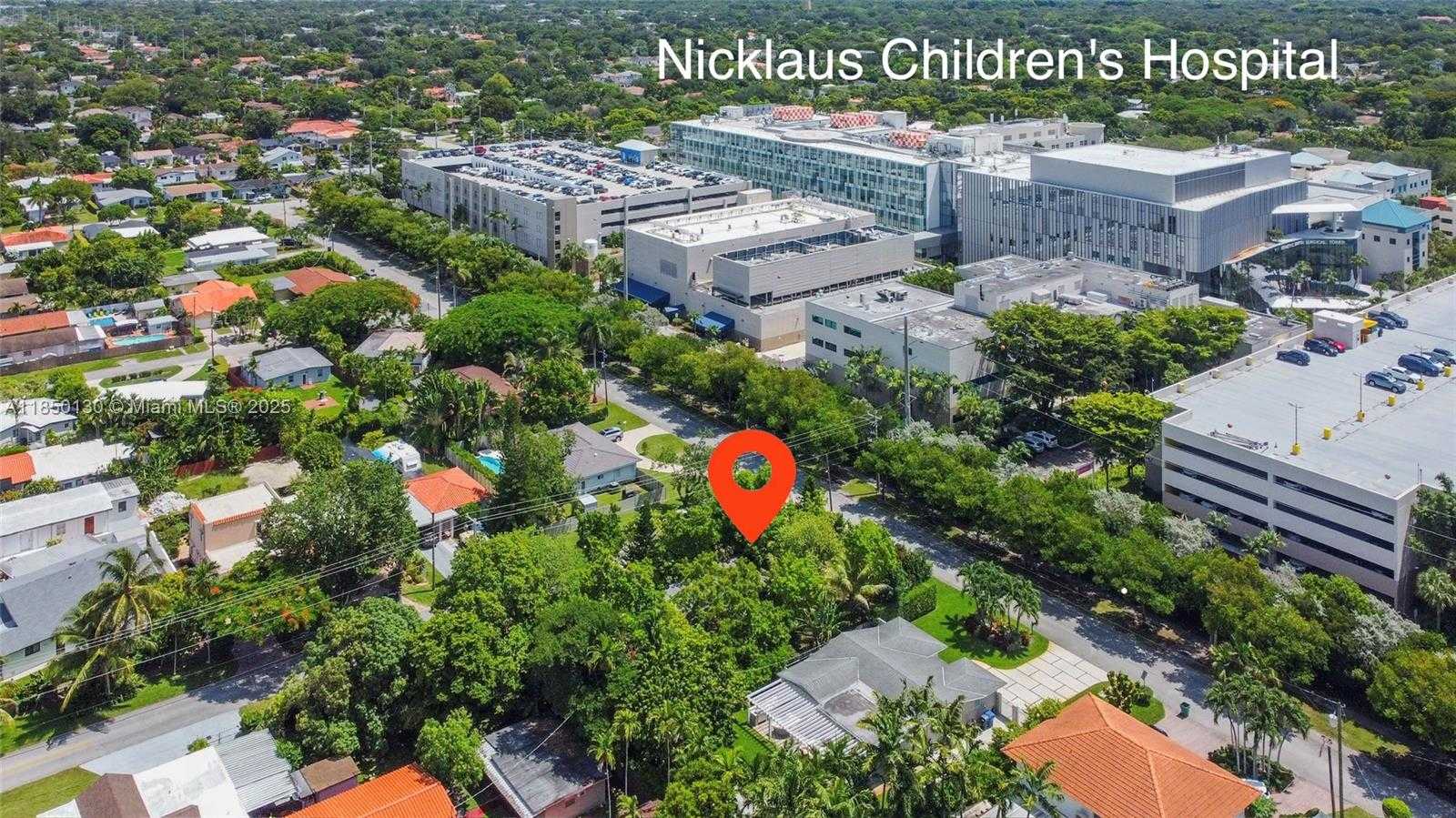 Small Image of 6256 SOUTH WEST 32ND ST, Miami Number 9