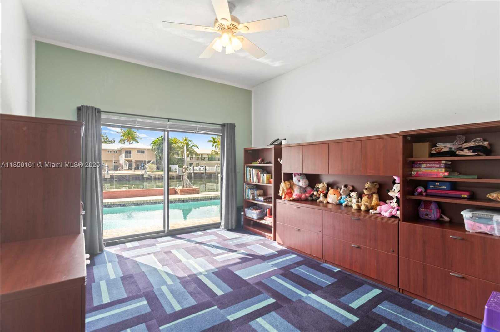 Small Image of 2010 NORTH EAST 120TH RD, North Miami Number 45
