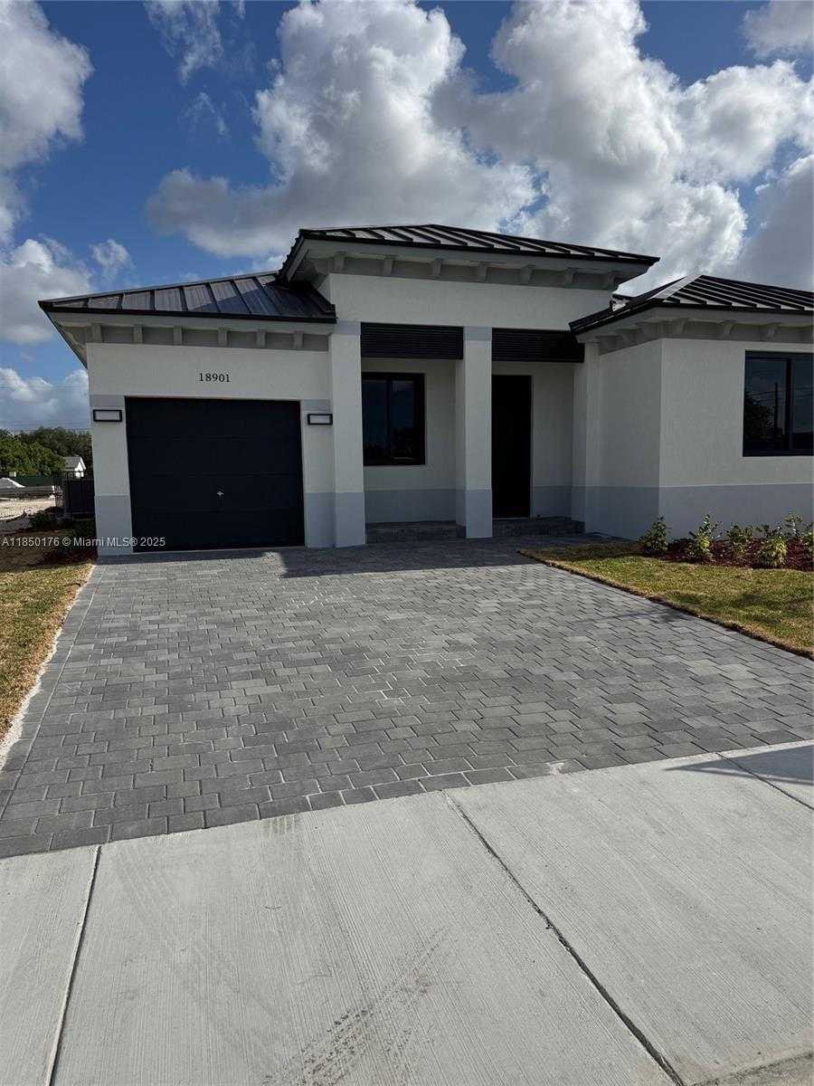 Small Image of 18901 SW 316th St, Homestead, FL 33035, USA Number 4