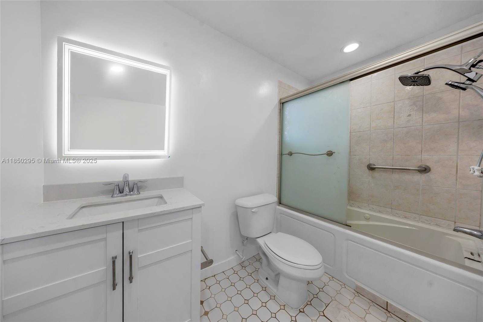 Small Image of 11390 NORTH WEST 37TH ST, Coral Springs Number 21