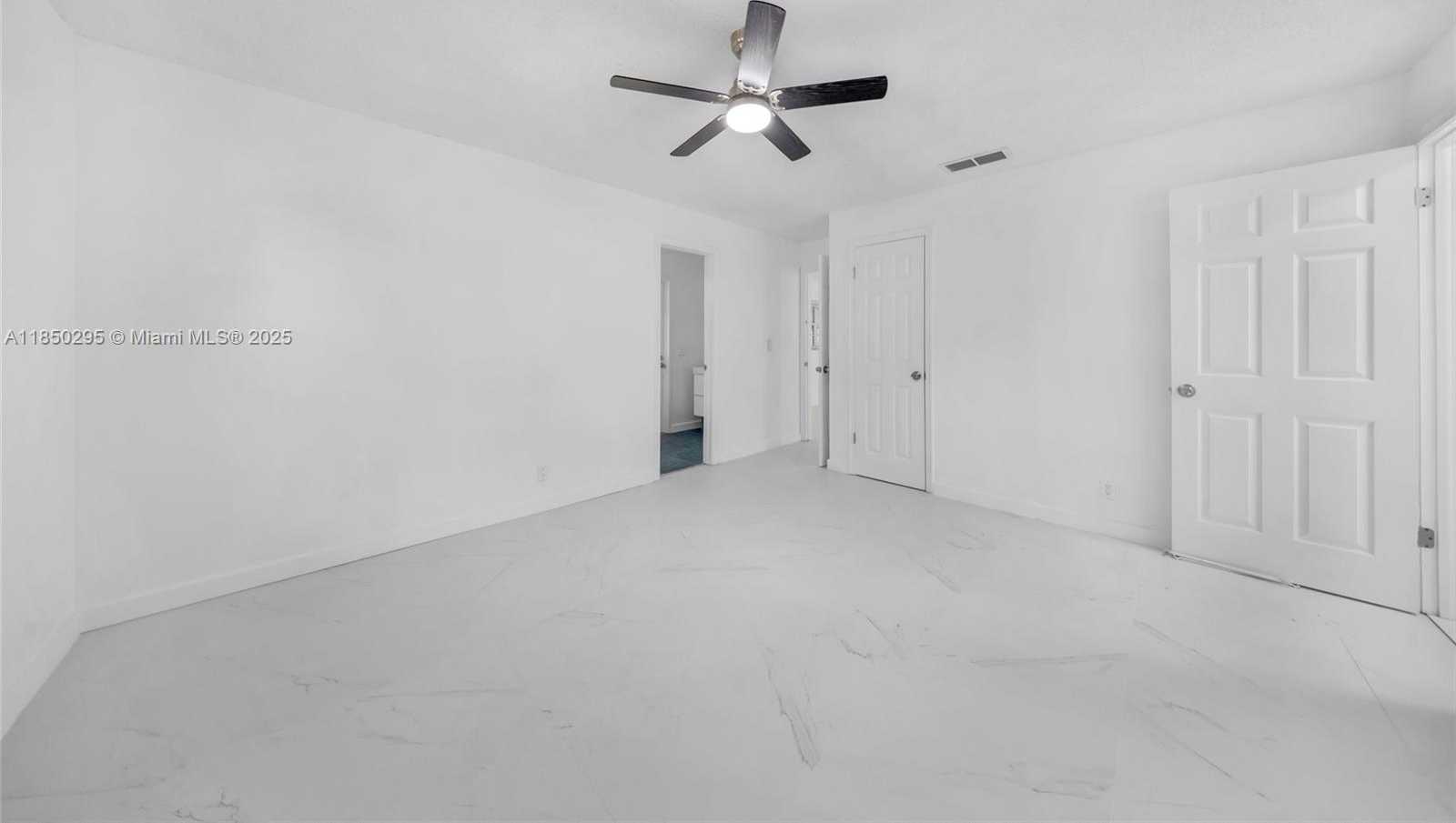 Small Image of 11390 NORTH WEST 37TH ST, Coral Springs Number 25