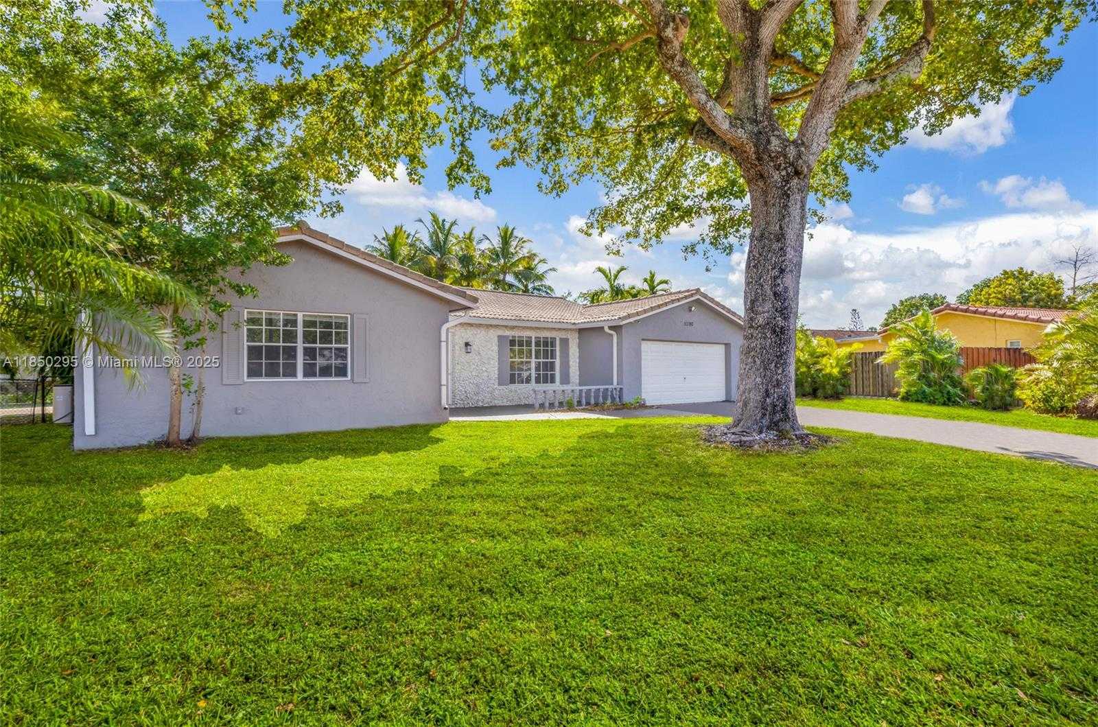 Small Image of 11390 NORTH WEST 37TH ST, Coral Springs Number 4