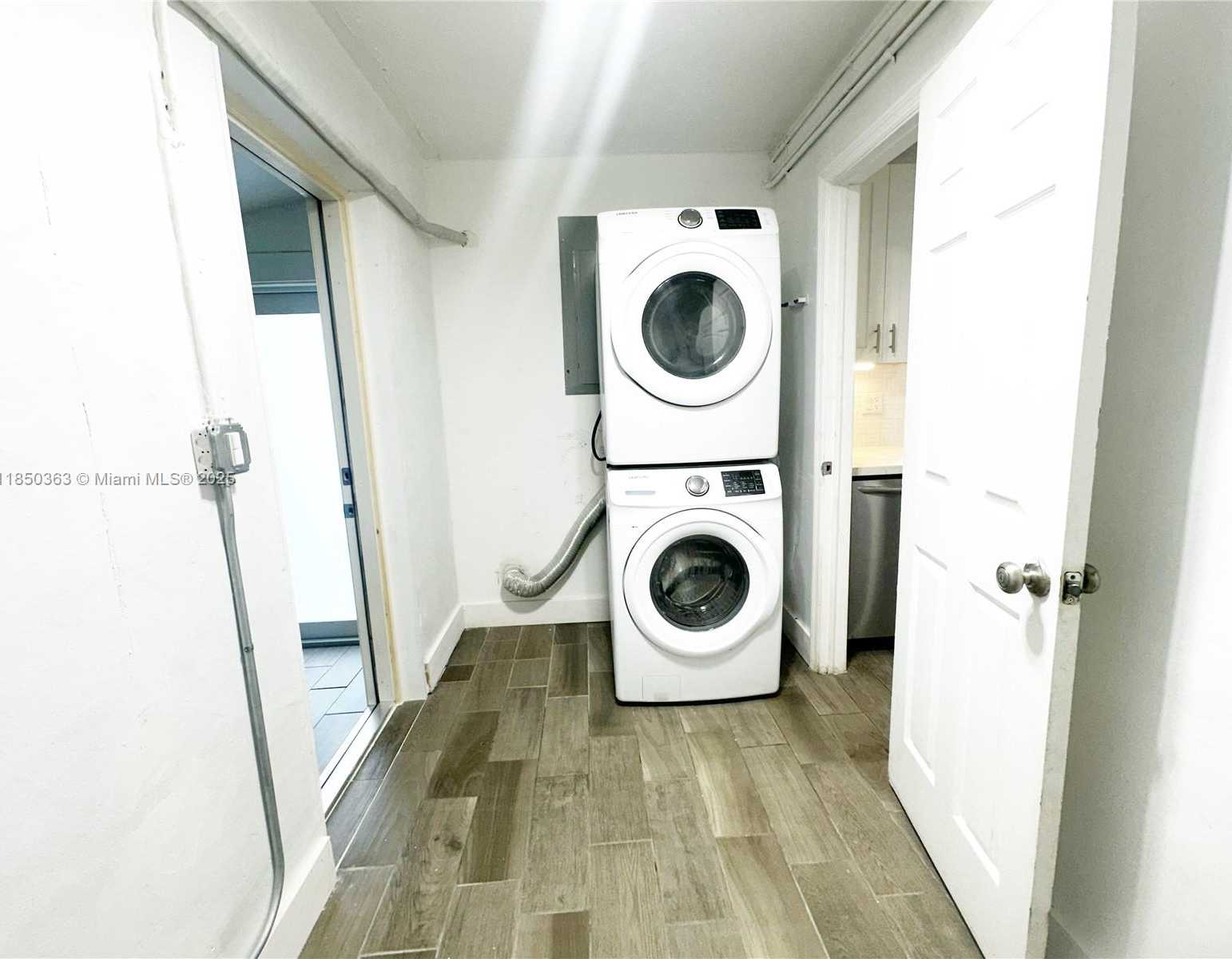 Small Image of 2831 NORTH WEST 189TH ST, Miami Gardens Number 17