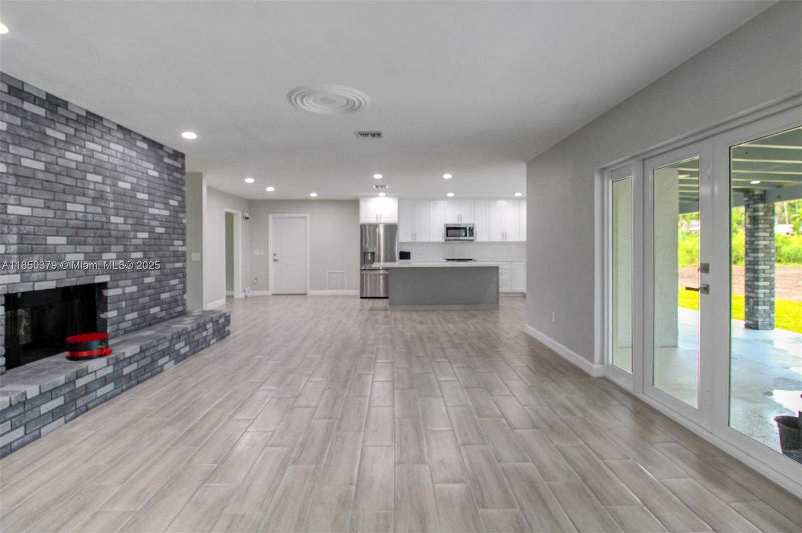Small Image of 14450 SOUTH WEST 188TH ST, Miami Number 15