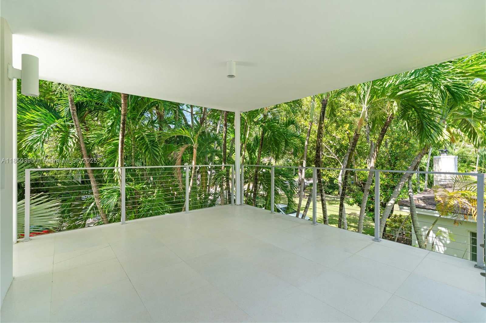 Small Image of 4050 HARDIE AVE, Miami Number 49