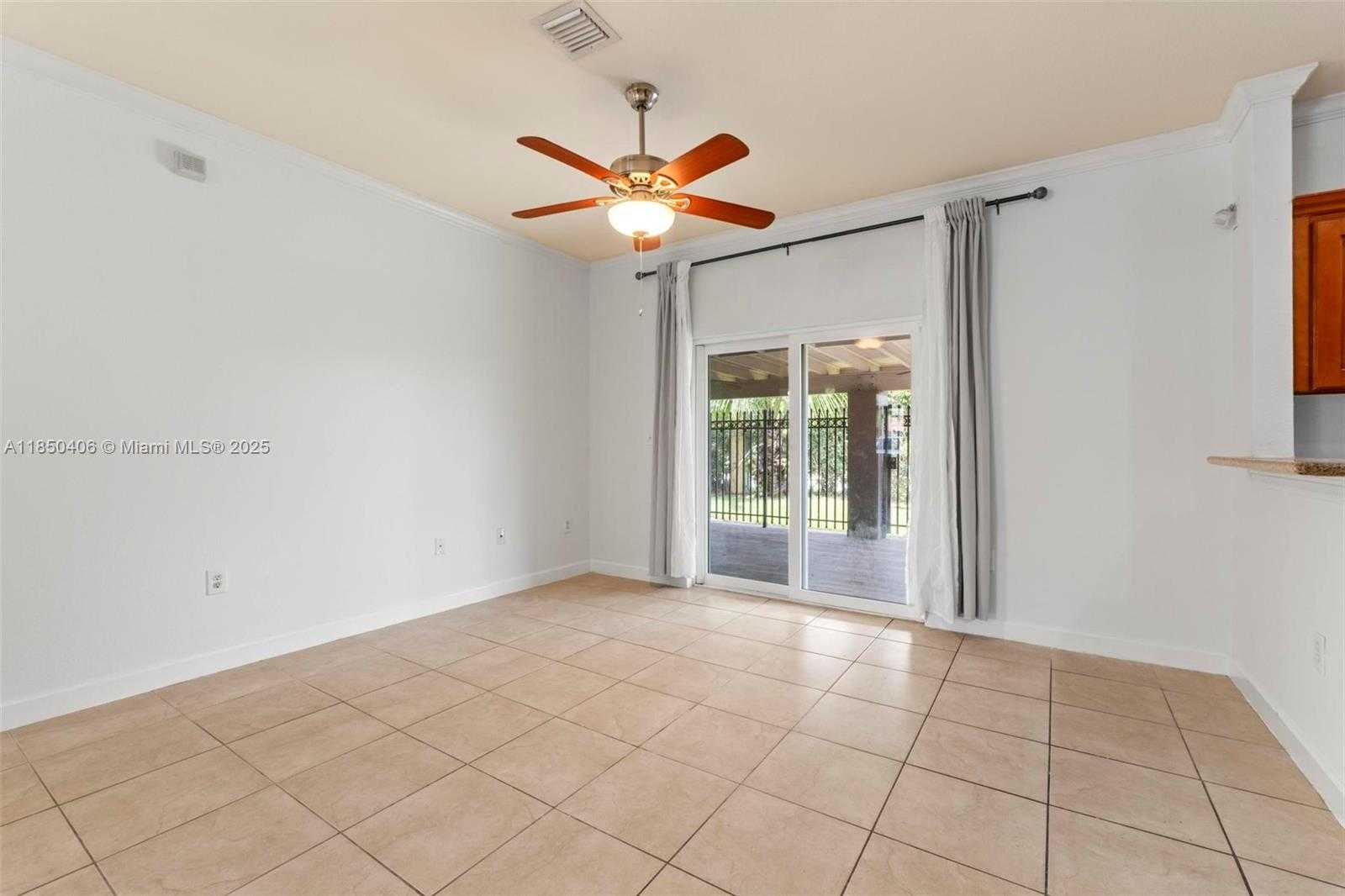 Small Image of 13383 SOUTH WEST 268TH TER, Homestead Number 8