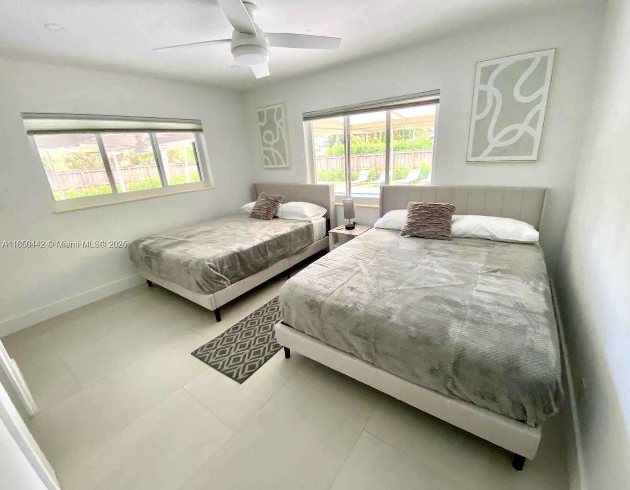 Small Image of 1438 HARRISON ST, Hollywood Number 7