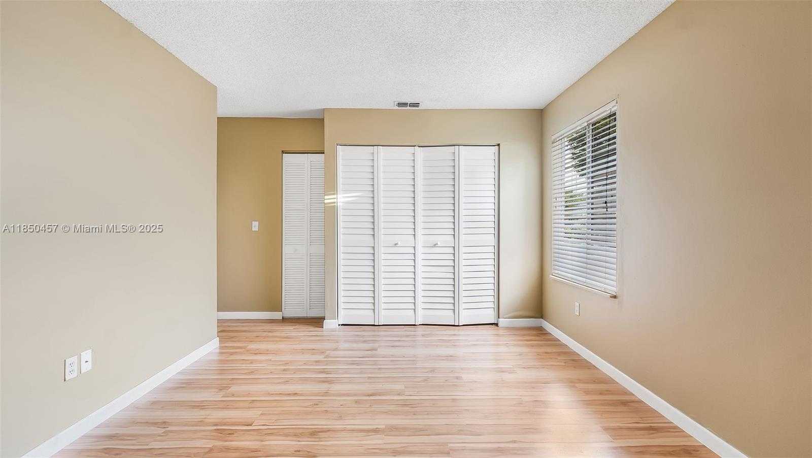 Small Image of 1701 SOUTH WEST 84TH AVE, Miramar Number 16