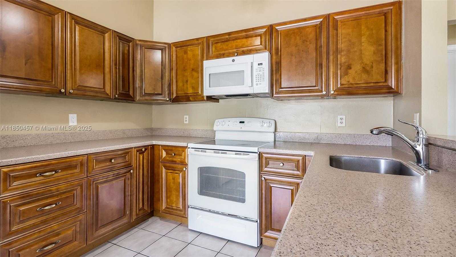 Small Image of 1701 SOUTH WEST 84TH AVE, Miramar Number 9