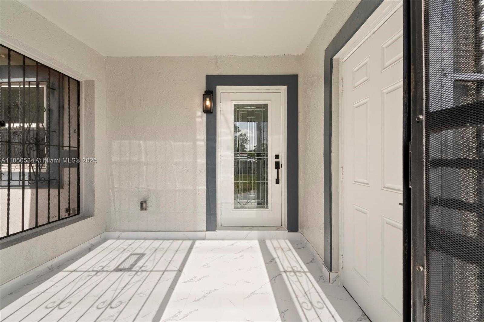 Small Image of 1237 NORTH WEST 15TH AVE, Fort Lauderdale Number 2