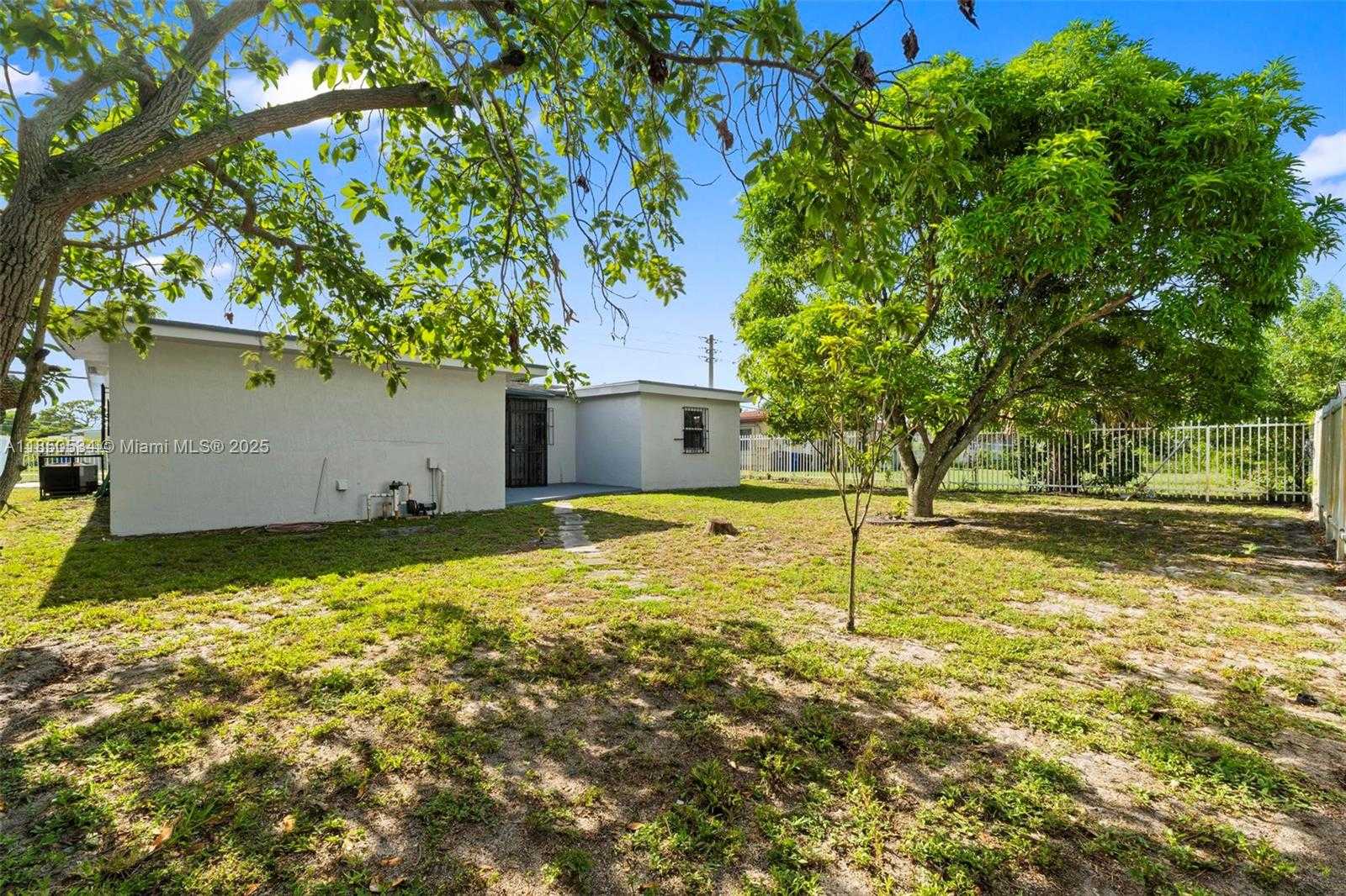 Small Image of 1237 NORTH WEST 15TH AVE, Fort Lauderdale Number 25