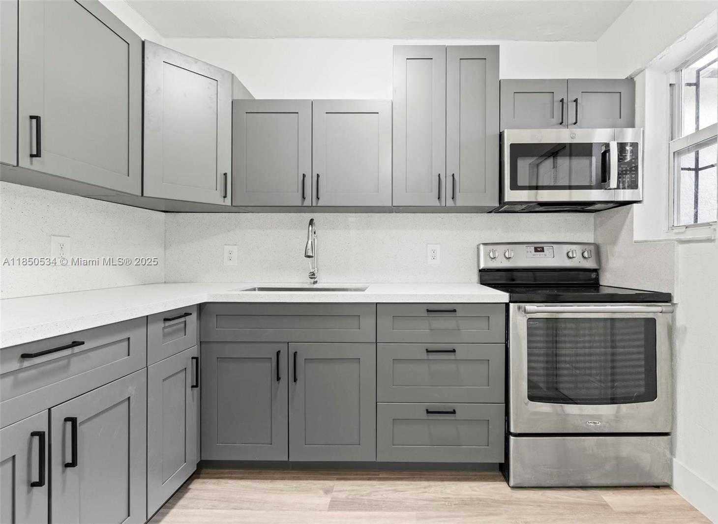 Small Image of 1237 NORTH WEST 15TH AVE, Fort Lauderdale Number 5