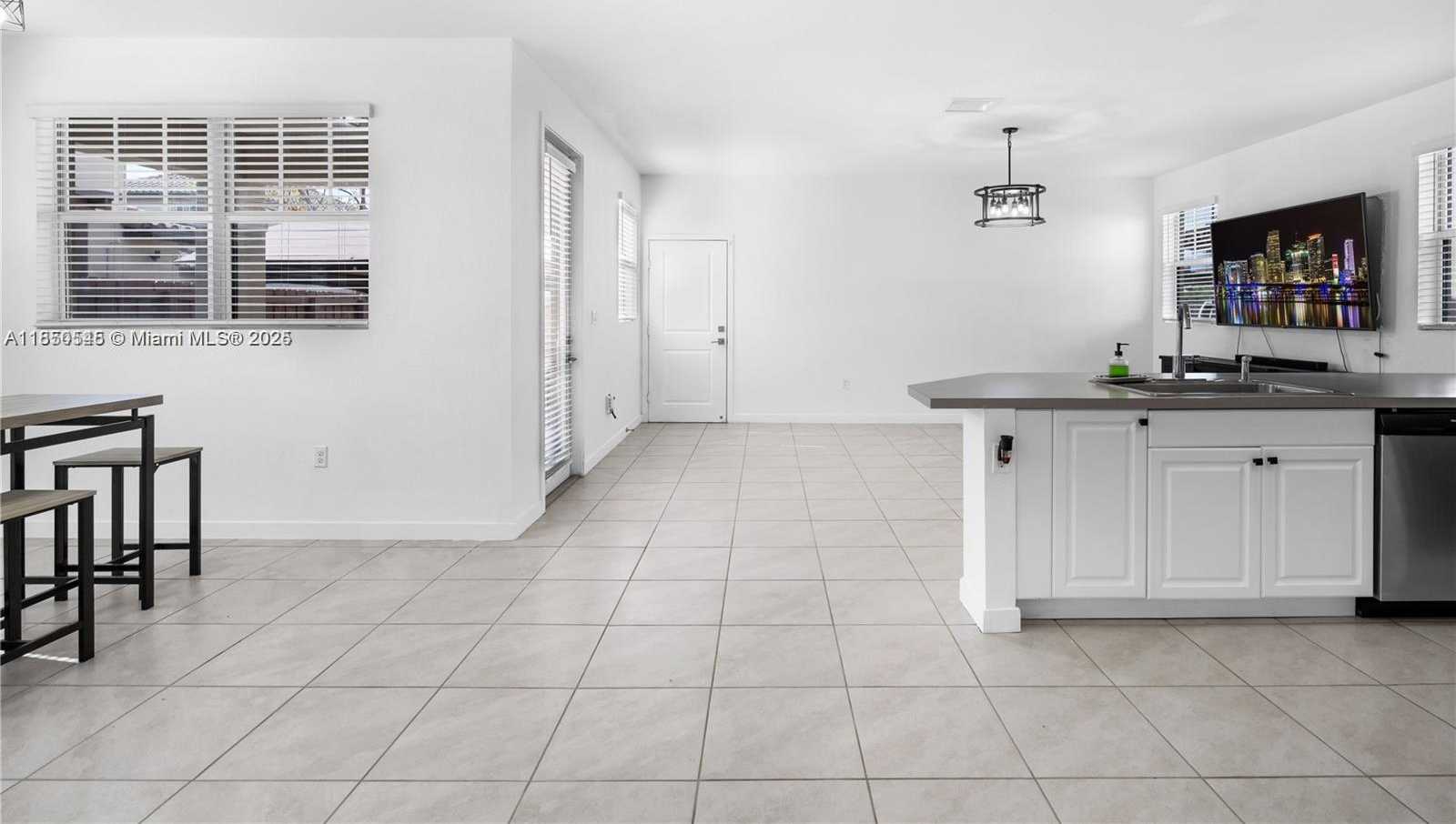 Small Image of 11732 SOUTH WEST 243RD ST, Homestead Number 14