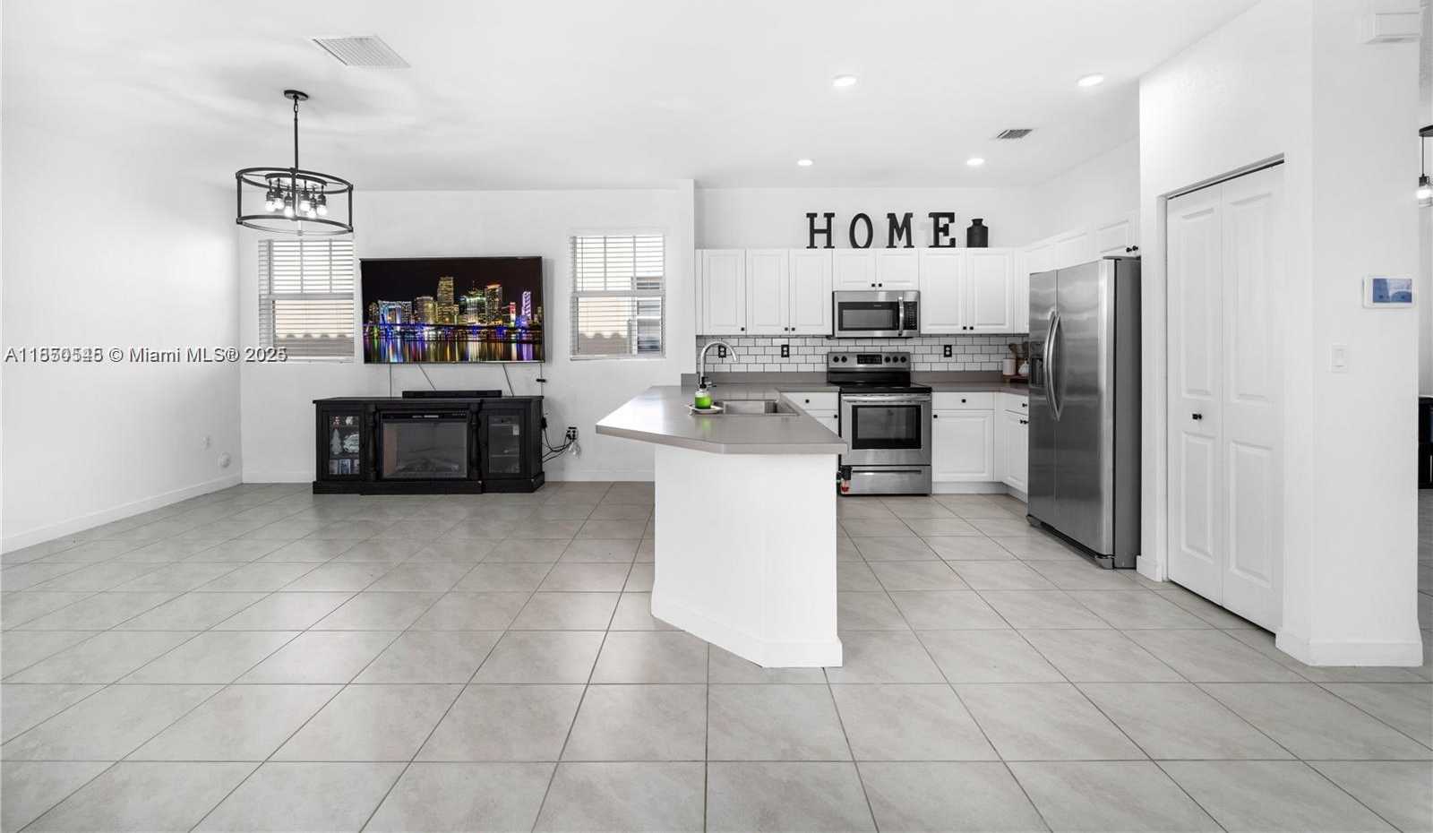 Small Image of 11732 SOUTH WEST 243RD ST, Homestead Number 15