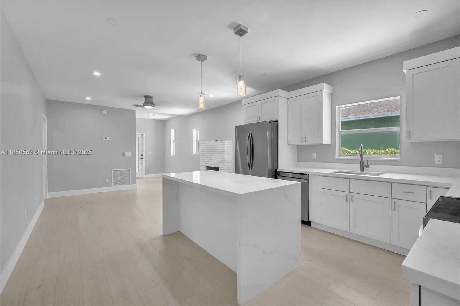Small Image of 421 NORTH WEST 59TH ST, Miami Number 18