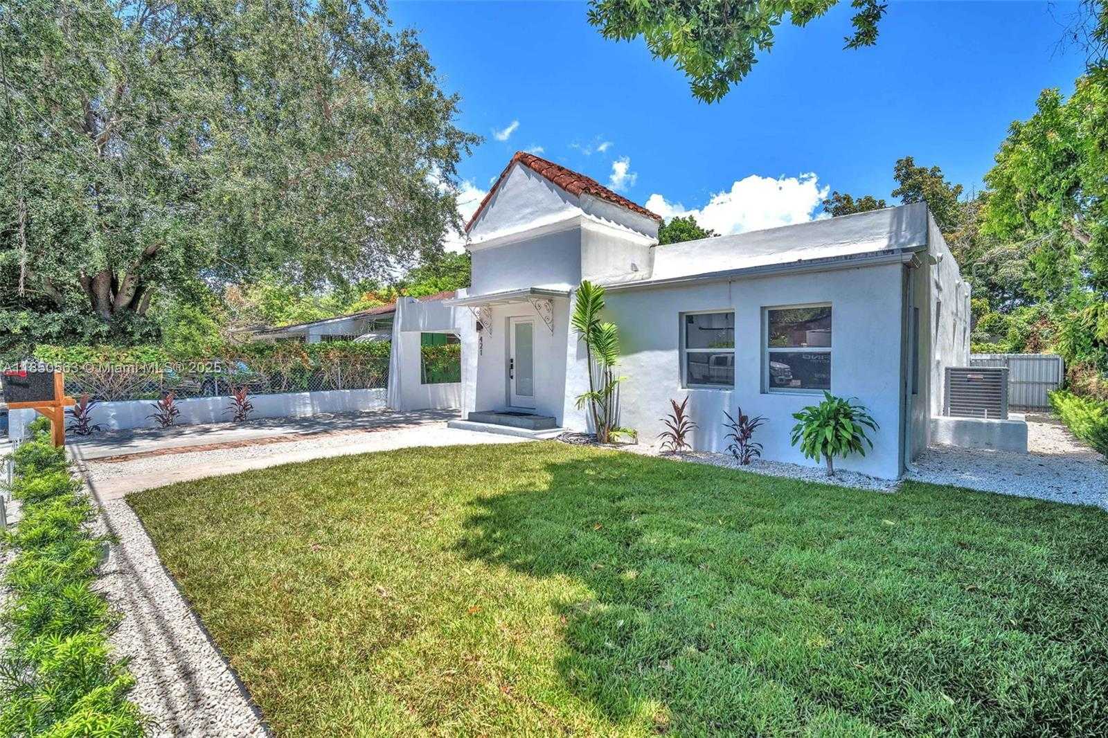Small Image of 421 NORTH WEST 59TH ST, Miami Number 28