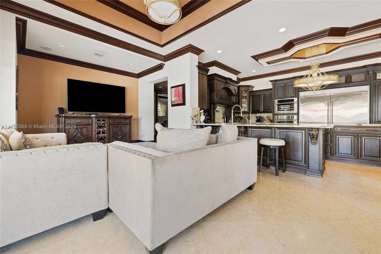 Small Image of 9861 NORTH WEST 135TH ST, Hialeah Gardens Number 21