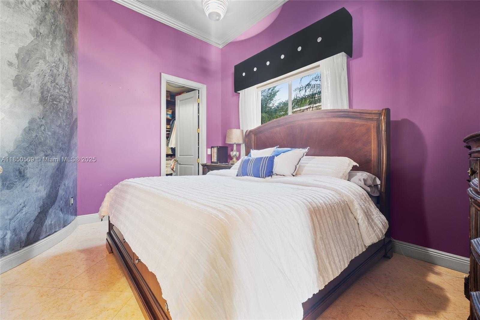 Small Image of 9861 NORTH WEST 135TH ST, Hialeah Gardens Number 27